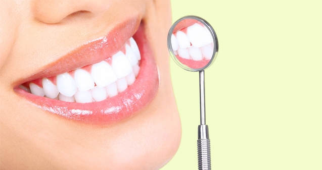 Full-proof ways to whiter teeth},{Full-proof ways to whiter teeth
