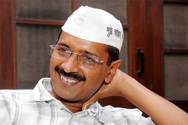 Arvind Kejriwal turns lyricist for Bollywood