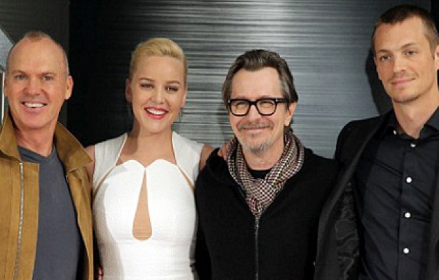 Abbie Cornish on a Shift dress at Robocop Photo Shoot