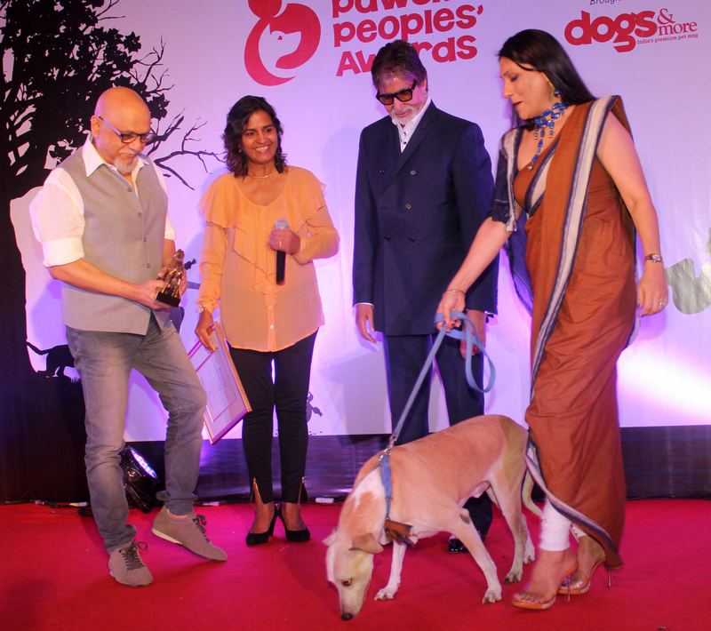 Amitabh at Pawsitive People's Awards