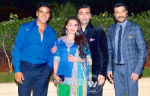 Celebs at Vishesh Bhatt's wedding