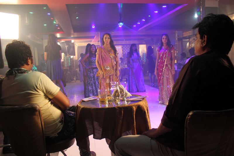 Mumbai Can Dance Saala Movie On Locations Stills