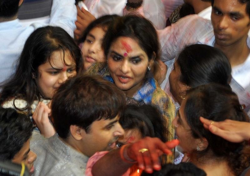 Ranbir Kapoor at Lalbaugcha Raja 2013