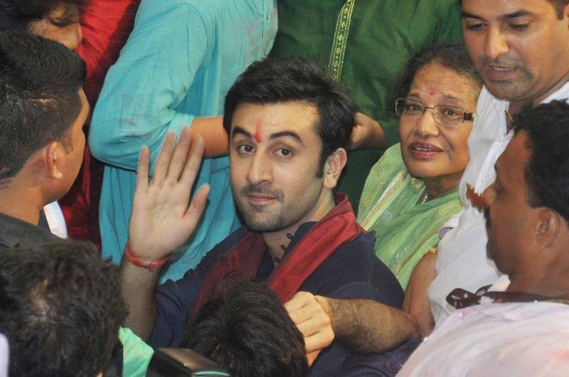 Ranbir Kapoor at Lalbaugcha Raja 2013