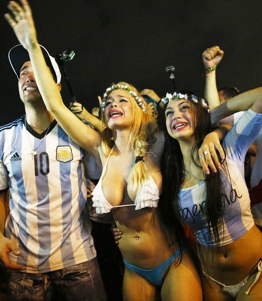 Best football fans of FIFA 2014