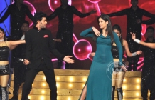 Bollywood dazzles at Mumbai Police show