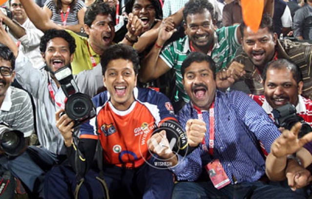 Celebs at Cricket Match