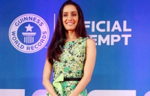 Shraddha Kapoor At Himalaya Herbals Attempt Of Guinness World Records