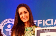 Shraddha Kapoor At Himalaya Herbals Attempt Of Guinness World Records