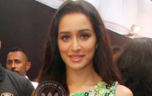 Shraddha Kapoor At Himalaya Herbals Attempt Of Guinness World Records