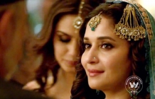 Dedh Ishqiya Movie Stills