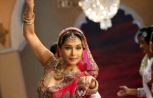 Dedh Ishqiya Movie Stills