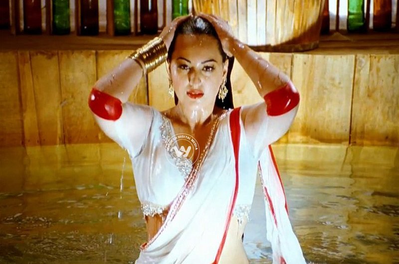 R...Rajkumar Movie Stils
