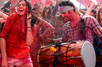 Yeh Jawani Hai Deewani Movie Stills