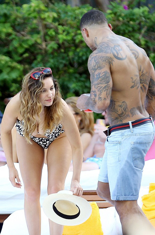 Kelly Brook David McIntosh enjoys day out