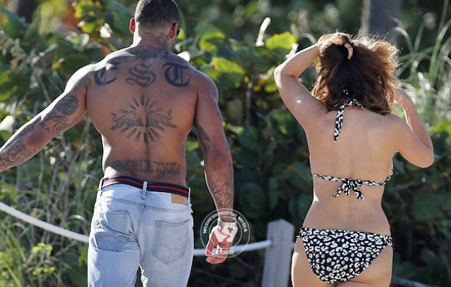 Kelly Brook David McIntosh enjoys day out