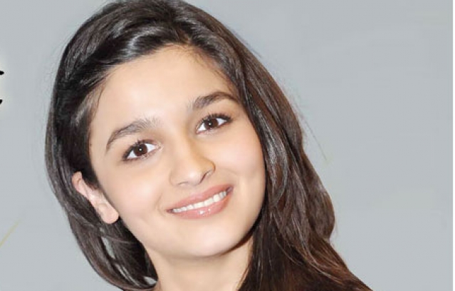 Alia Bhatt Latest Stills