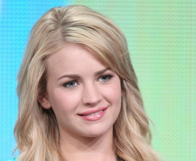 Britt Robertson