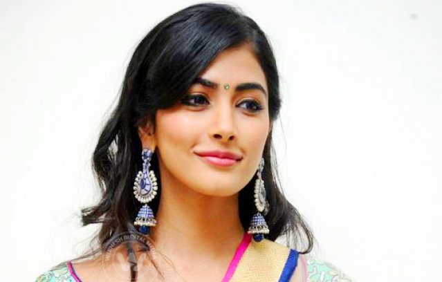 Pooja Hegde Latest Stills