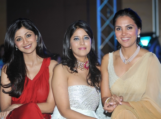 Lara Dutta and Shilpa Shetty