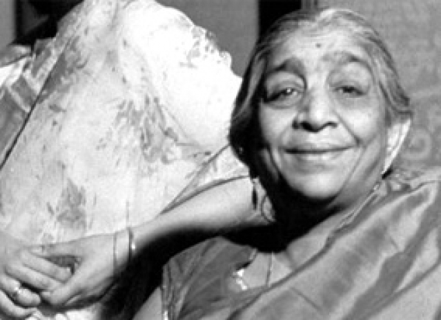 Nightingale of India - Sarojini Naidu