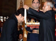 Sacin Tendulkar recieves Bharat Ratna