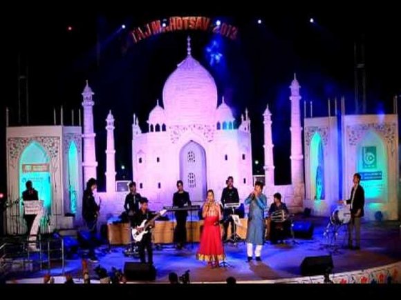 Taj Mahotsav