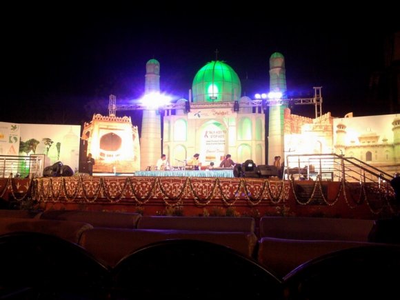 Taj Mahotsav