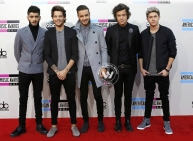 Celebs at AMA awards