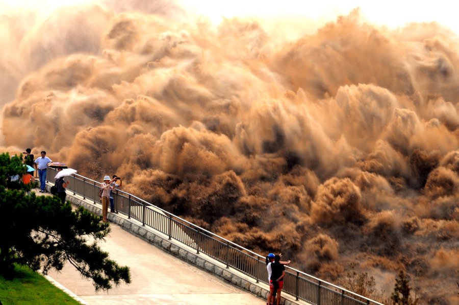 China's Yellow River Sand Washing Photos