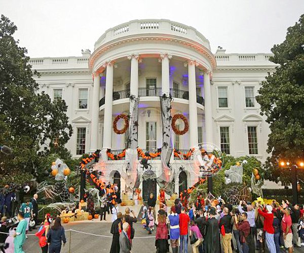 America Celebrates Halloween 