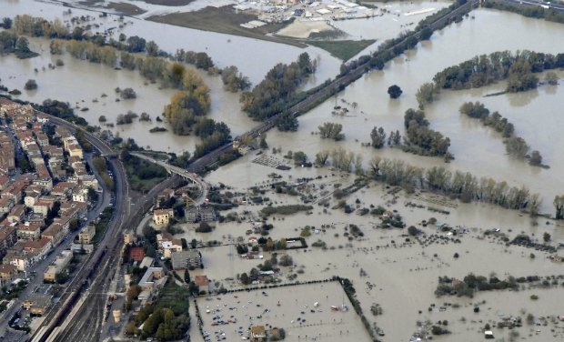 Heavy rains cause flood in Italy