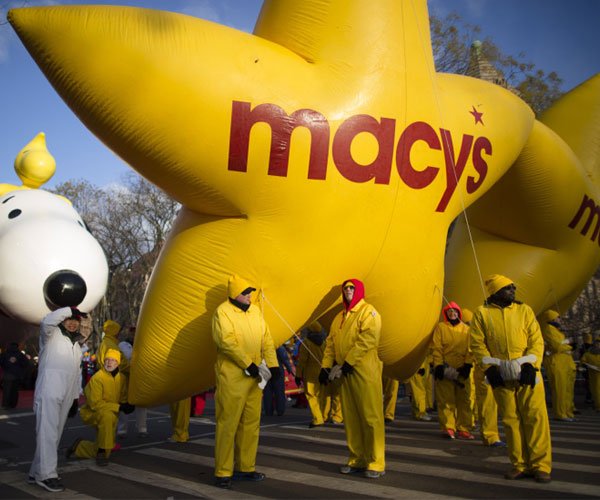 Macy's Thanksgiving Parade 2013 pictures