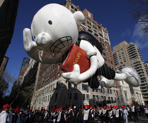 Macy's Thanksgiving Parade 2013 pictures