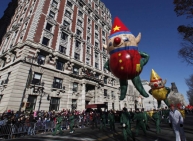 Macy's Thanksgiving Parade 2013 pictures