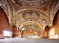 Stunning Images of Decayed Detroit Past