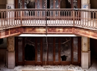 Stunning Images of Decayed Detroit Past
