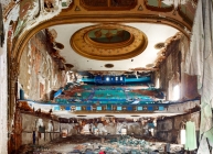 Stunning Images of Decayed Detroit Past