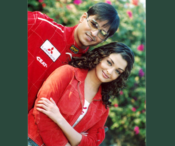 Kareena Kapoor and Shahid Kapoor | Aishwarya Rai and Vivek Oberoi | Akshay Kumar and Shilpa Shetty | Wallpaper 8of 11