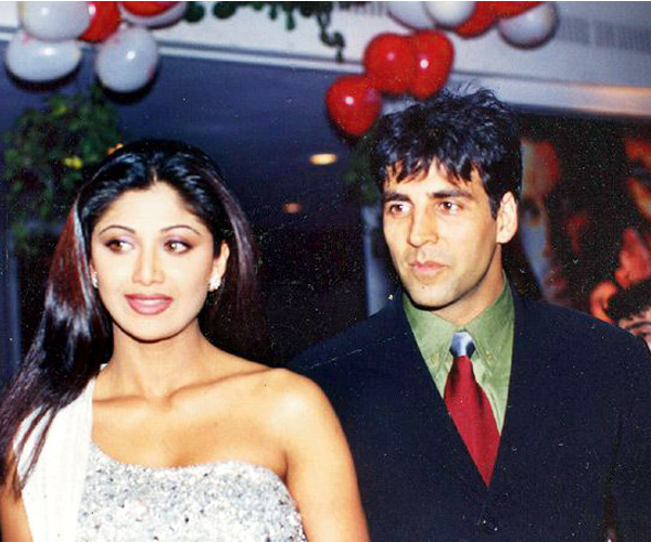 Akshay Kumar and Shilpa Shetty | Wallpaper 4of 11 | Aishwarya Rai and Vivek Oberoi | Bollywood love stories that turned bitter