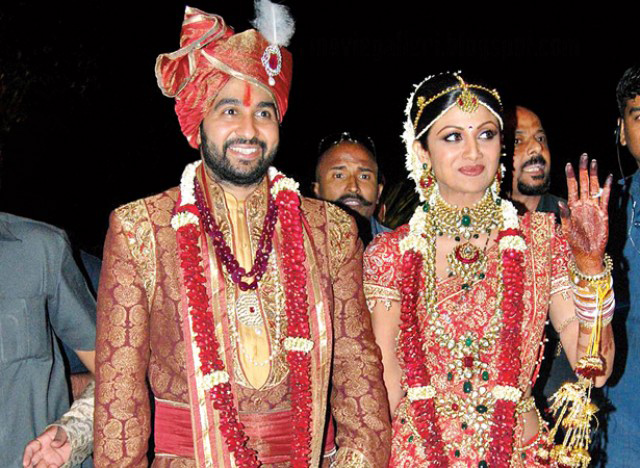 Vidya Balan and Siddharth Roy Kapur | Shilpa Shetty and Raj Kundra | Wallpaper 7of 11 | Famous Bollywood weddings