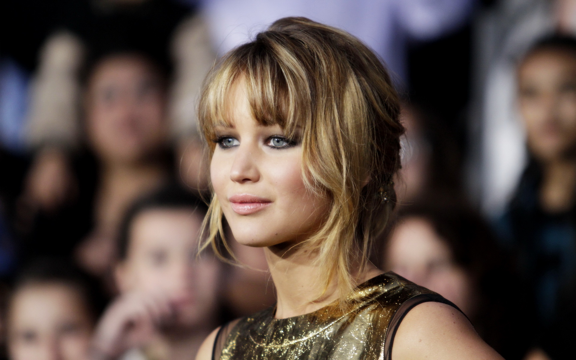 Jennifer Lawrence | Jennifer Lawrence Hot Photos | Wallpaper 7of 18 | Jennifer Lawrence Hot Pistures