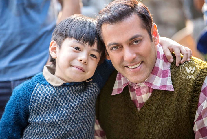 /media/k2/galleries/62499/Tubelight-02