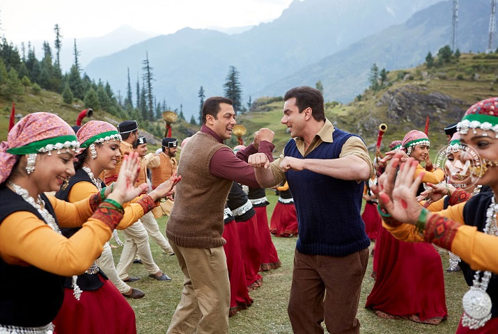/media/k2/galleries/62499/Tubelight-07