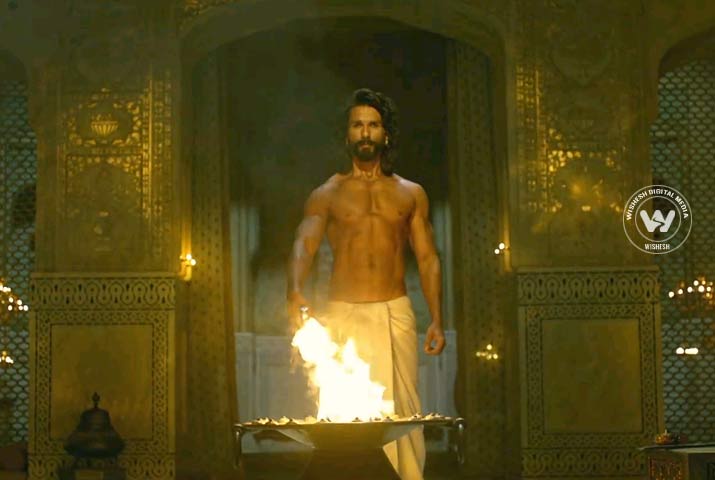 /media/k2/galleries/64639/Padmavati-06