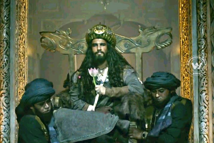 /media/k2/galleries/64639/Padmavati-07