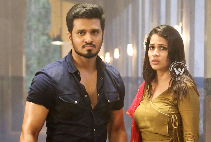 /media/k2/galleries/72865/Arjun-Suravaram-S05