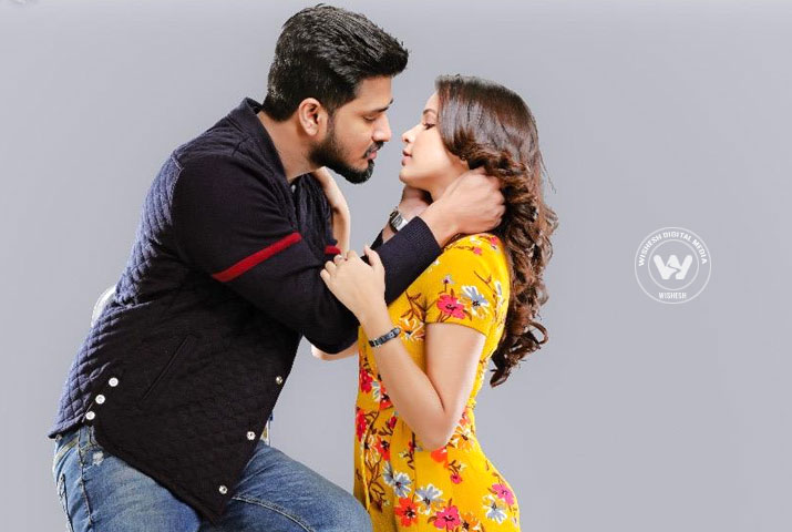 /media/k2/galleries/72865/Arjun-Suravaram-S08