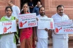 Congress MPs new updates, Congress MPs suspended, after protests 4 congress mps suspended from lok sabha, Congress mps