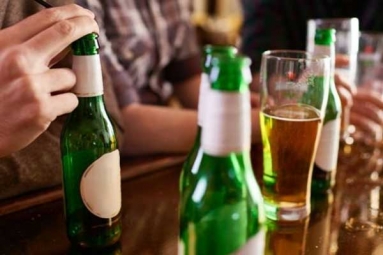 Alcohol Kills 2.6 Lakh Indians Every Year: WHO Alcohol Kills 2.6 Lakh Indians Every Year: WHO